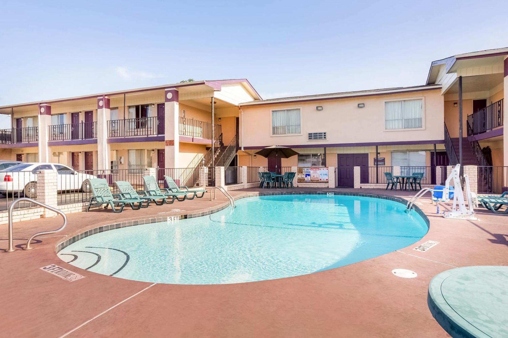 Oyo Hotel Texarkana North Heights Ar Hwy I-30 エクステリア 写真